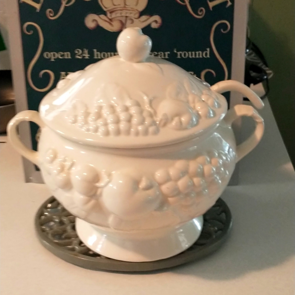 Signature White 1950s  ceramic embossed fruit covered soup tureen w/ladle
